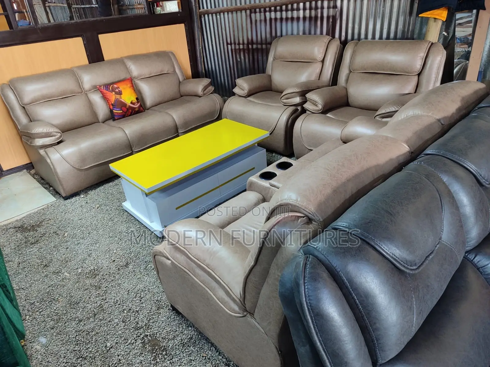 7 Seater Reclinerlike Sofa