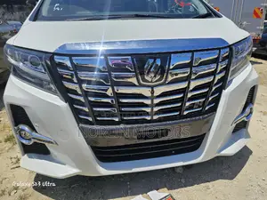 Toyota Alphard 2017 White
