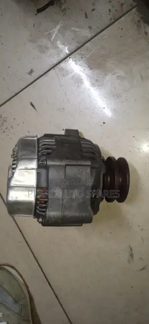 Alternator Toyota Landcruiser