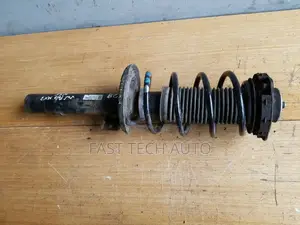 Volkswagen Polo Front Shock