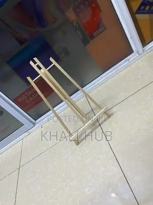 Table Easels 50cm Sip and Paint Easel Stand