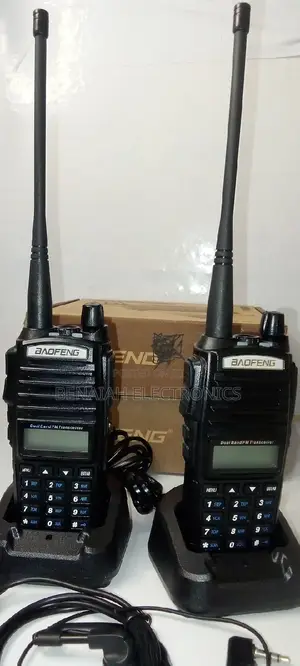 Baofeng Uv82 Ham Two Way Radio.Uv82 VHF UHF Portable Radio