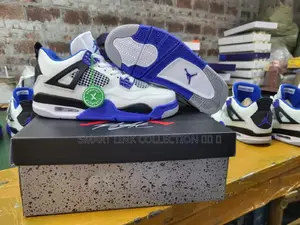 Air Jordan 4