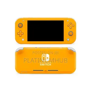 Yellow Console Nintendo Switch Lite Vt9