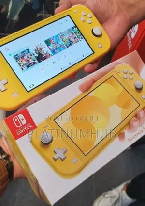 Yellow Console Nintendo Switch Lite Tc3