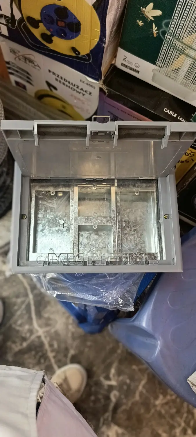 Floor Box Fitting