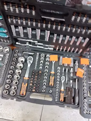 Socket Wrench Set