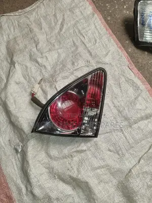 Lexus Rx 300 Bootlight