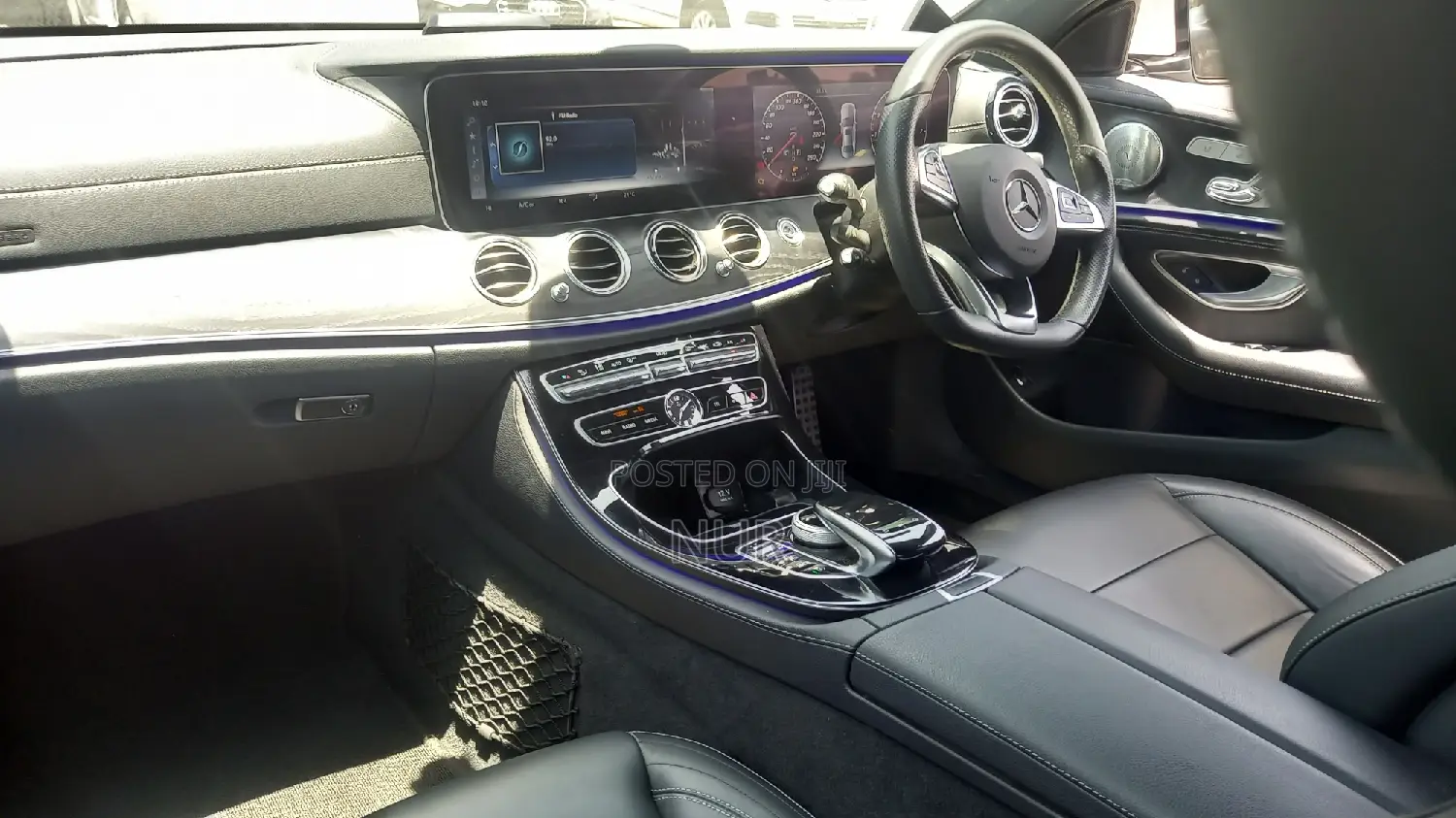 Mercedes-Benz E200 2016 Silver