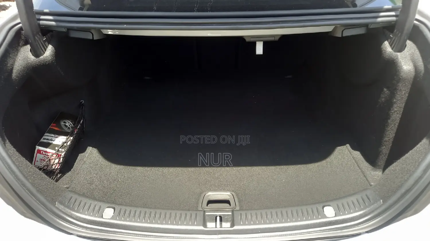 Mercedes-Benz E200 2016 Silver