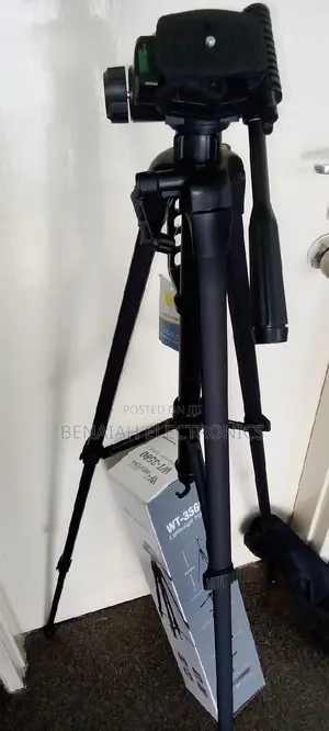 Stable Weifeng 3560 Handheld Tripod Stand
