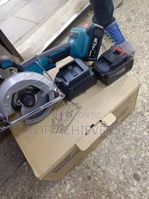 Makita Cordless Circular Saw