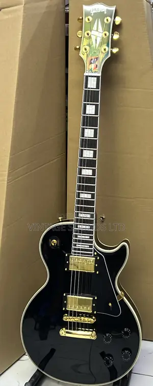 Gibson Les Paul Custom Electric Guitat W/ Ebony Fingerboard