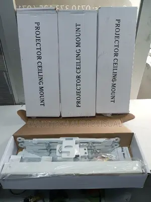 Universal-- Projector Mounting KIT