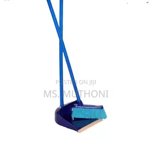 F4 Teepee Stand Up Dust Pan Brush at *