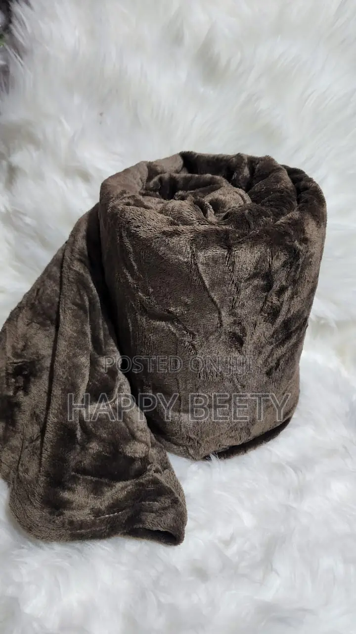 Plain Colour Fleece Blanket