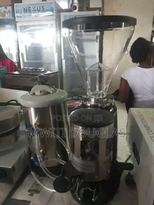 Commercial Coffee Grinder Machine