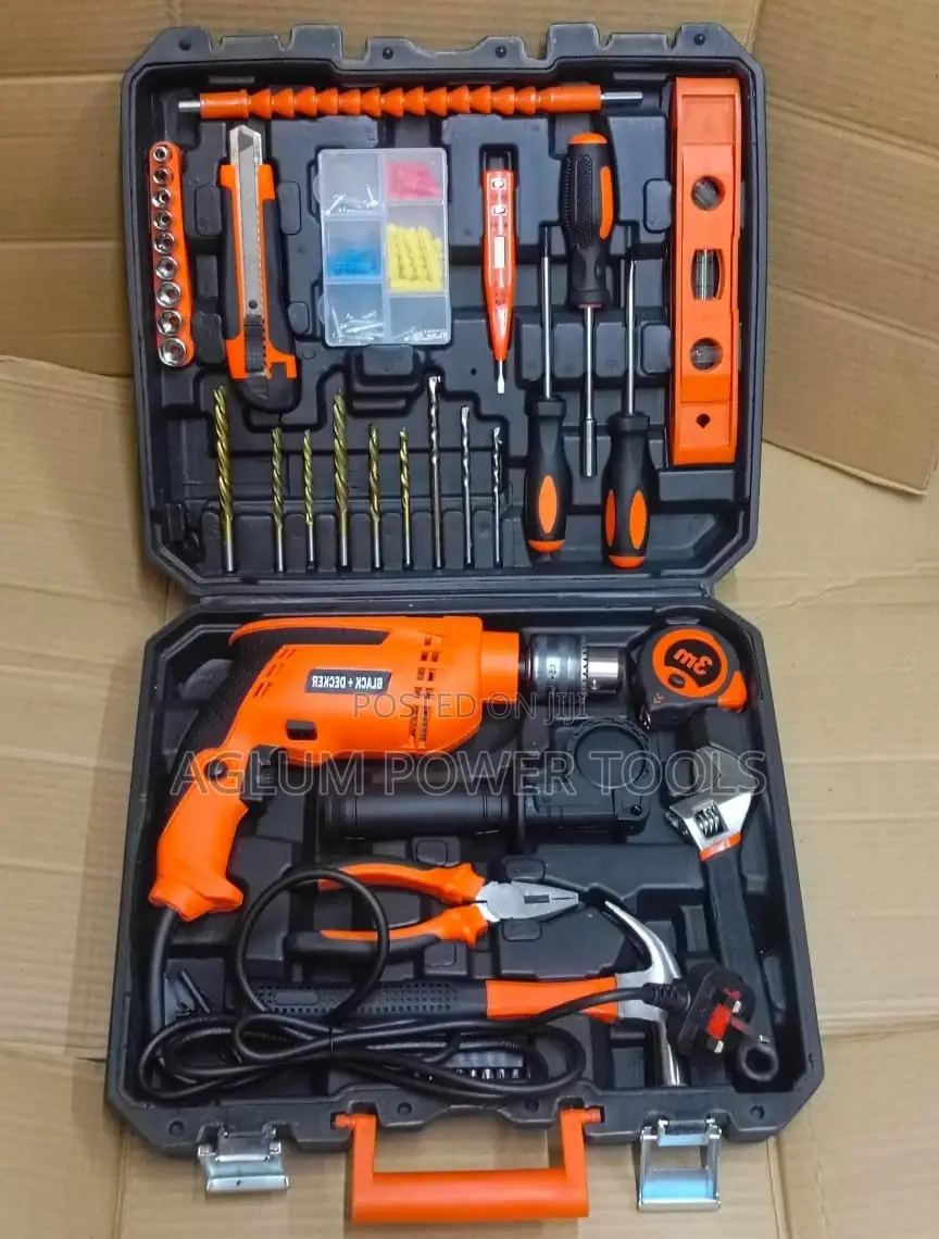 Black and Decker Drill Toolset