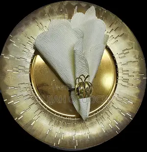 6pcs Napkin,Golden Ring and Charger Plate