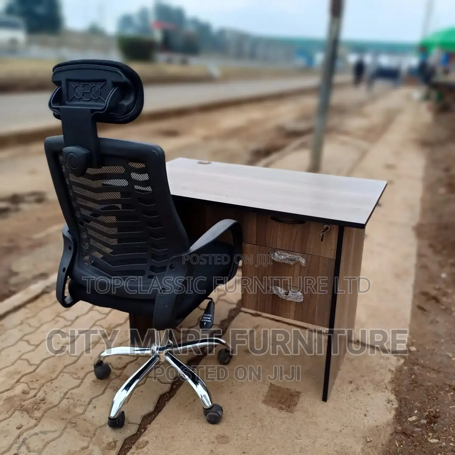 Headrest/Office Desk