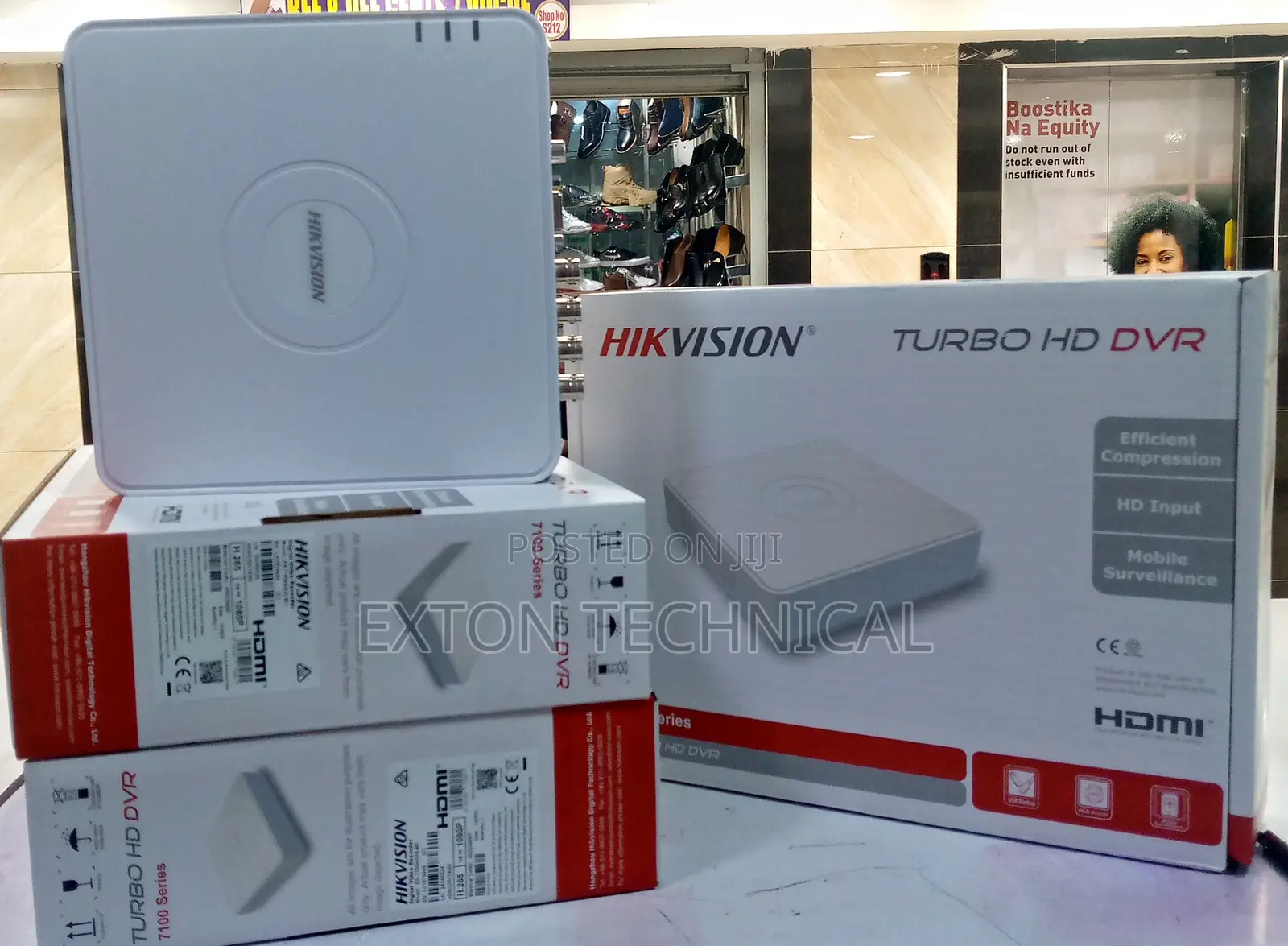 1080pixels Hikvision 8 Channel DVR