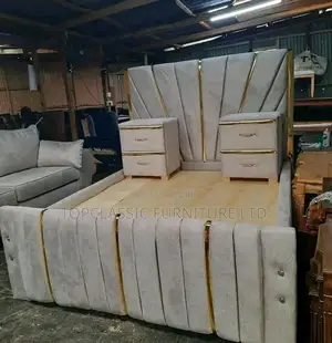 Executive King Bed(+ 2side Beds)