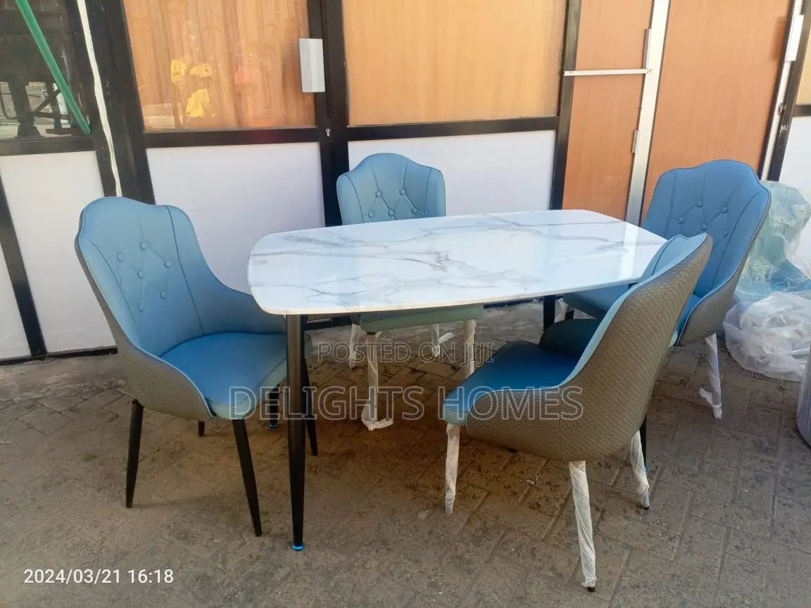 4 Seater Pure Marble Dining Table