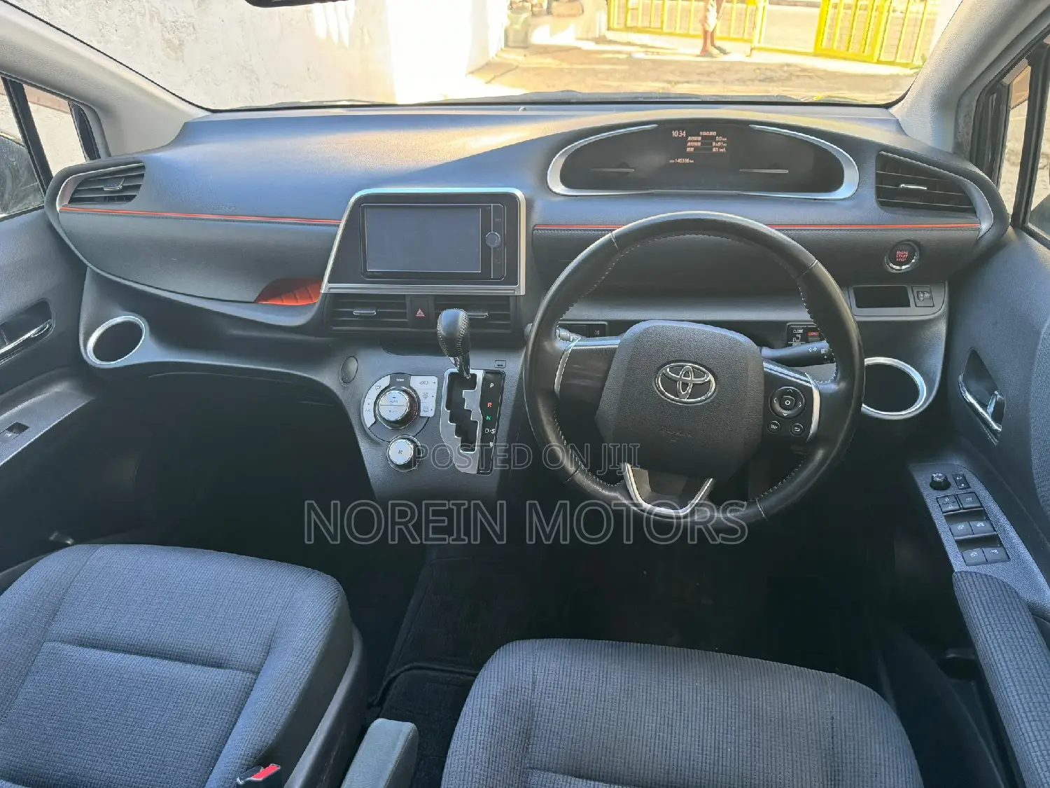 Toyota Sienta 2016 Black