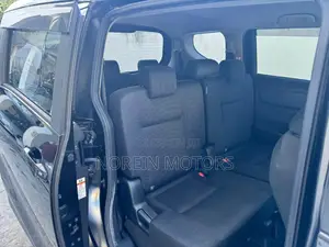 Toyota Sienta 2016 Black