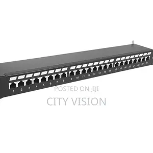 D-Link 24port // Patchpannell Dlink 24port