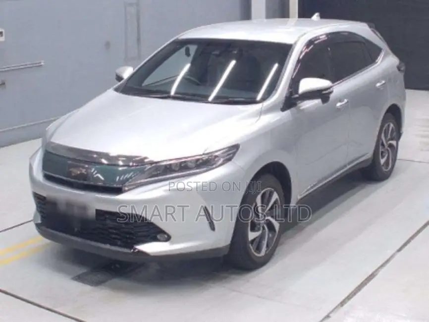 Toyota Harrier 2017 Silver