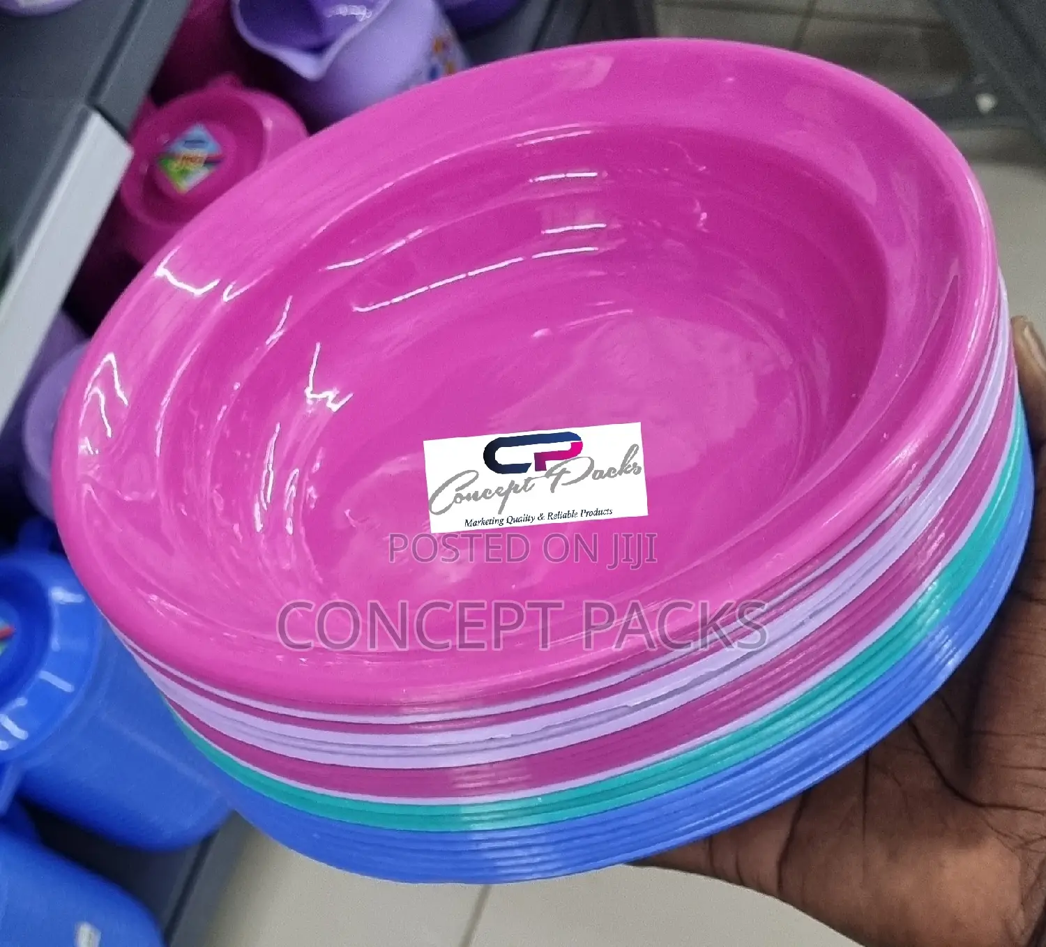 60pcs Assorted Round Plastic Plates.