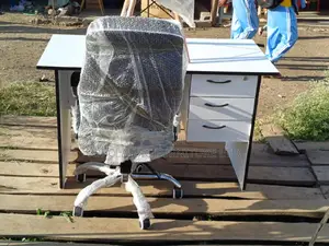 Office Chair/Desk