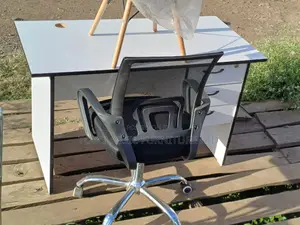 Office Chair/Desk