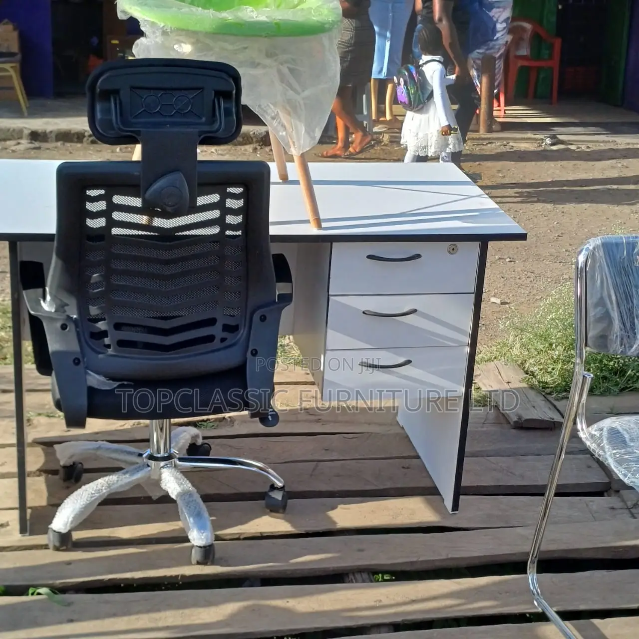 Office Desk+Headrest Chair