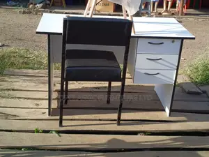 Waiting Chair/Caterina Chair+Office Desk
