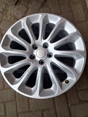 Range Rover Original Rims Size 20 Inch Set