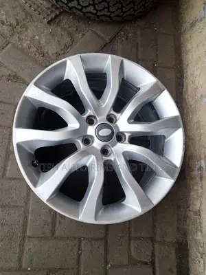 Ex UK Range Rover Size 20 Inch Set