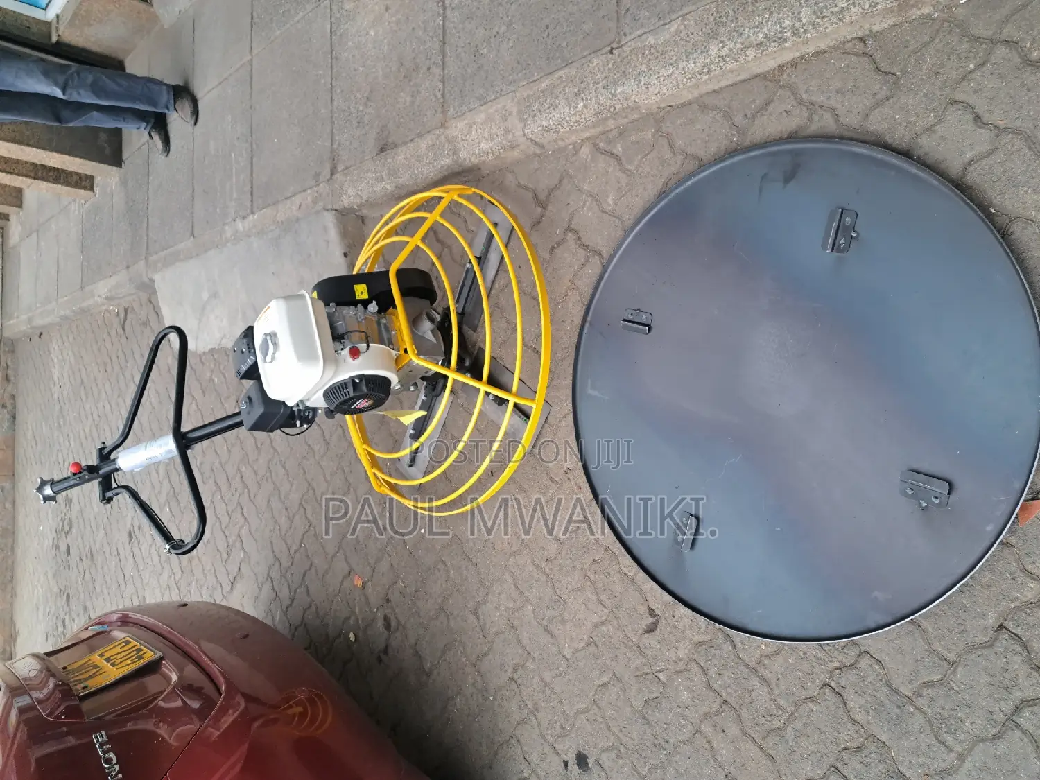 Honda Power Trowel Machine. Complete Set.
