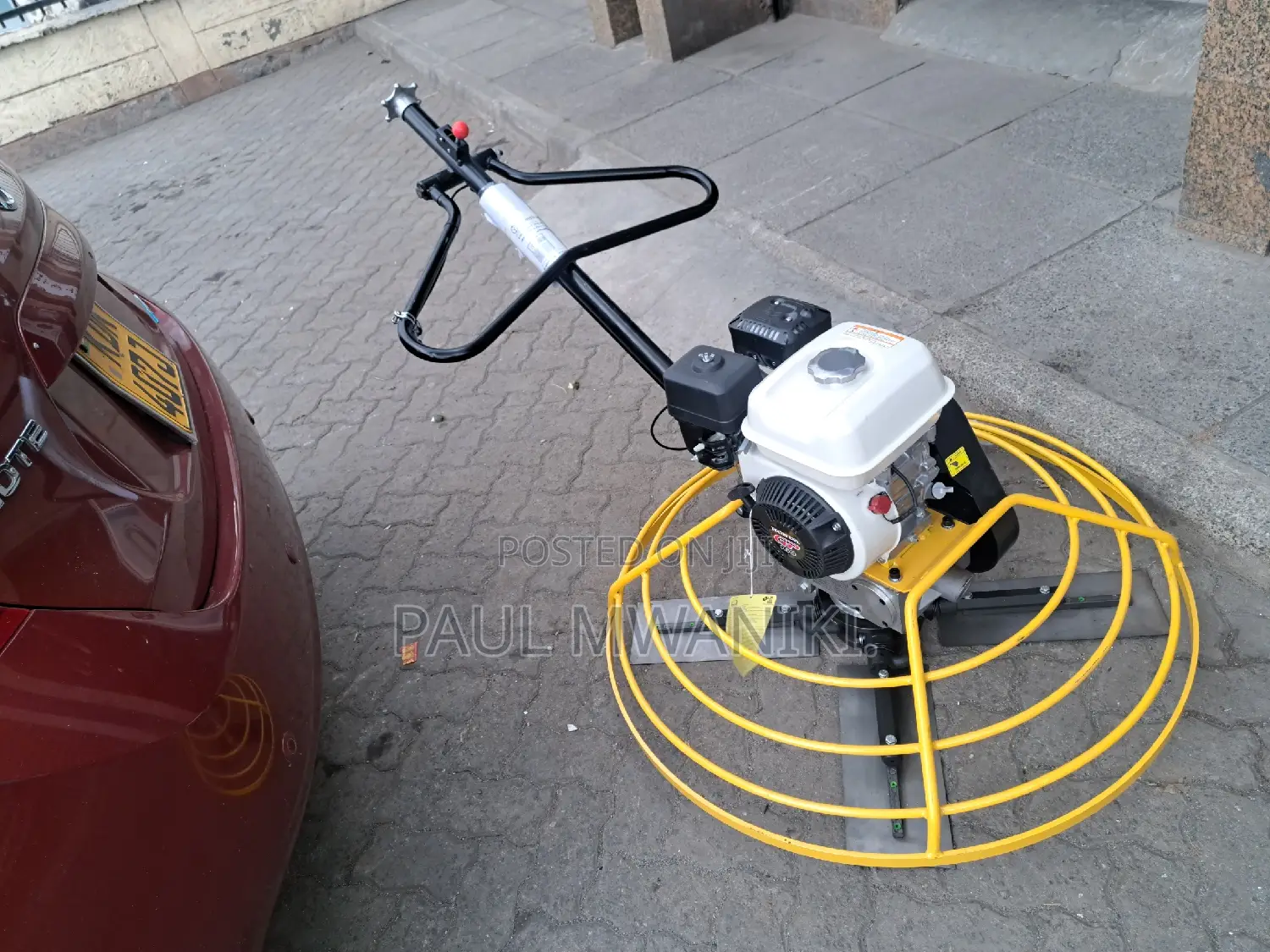 Honda Power Trowel Machine. Complete Set.