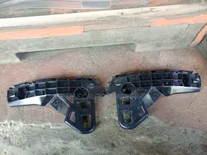 Bumper Slides/Retainer Harrier ZSU60 New Model
