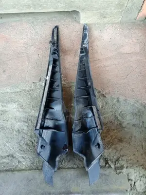 Lexus RX Windscreen/Windshield Finishers