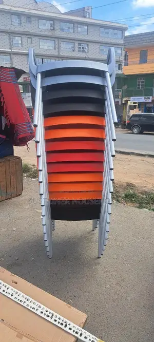Hotel Chairs With Armrest and Metal Tubing Legs