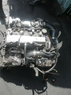 Nissan Vanette RF8 Complete Engine