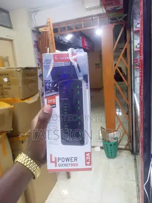 X-Scoot Power Extension 8 USB Slot and 2 TP-C Slots 3000 Wat