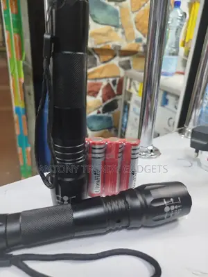 Torches, XML T6 Torch, Recheagable, Zoomable