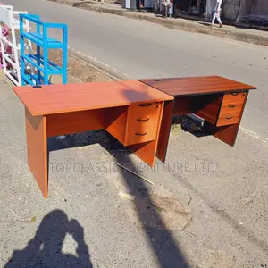QUALITY OFFICE DESKS Available (Payment on Delivery)