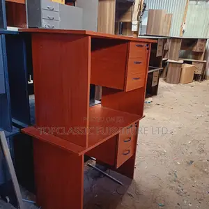 QUALITY OFFICE DESKS Available (Payment on Delivery)