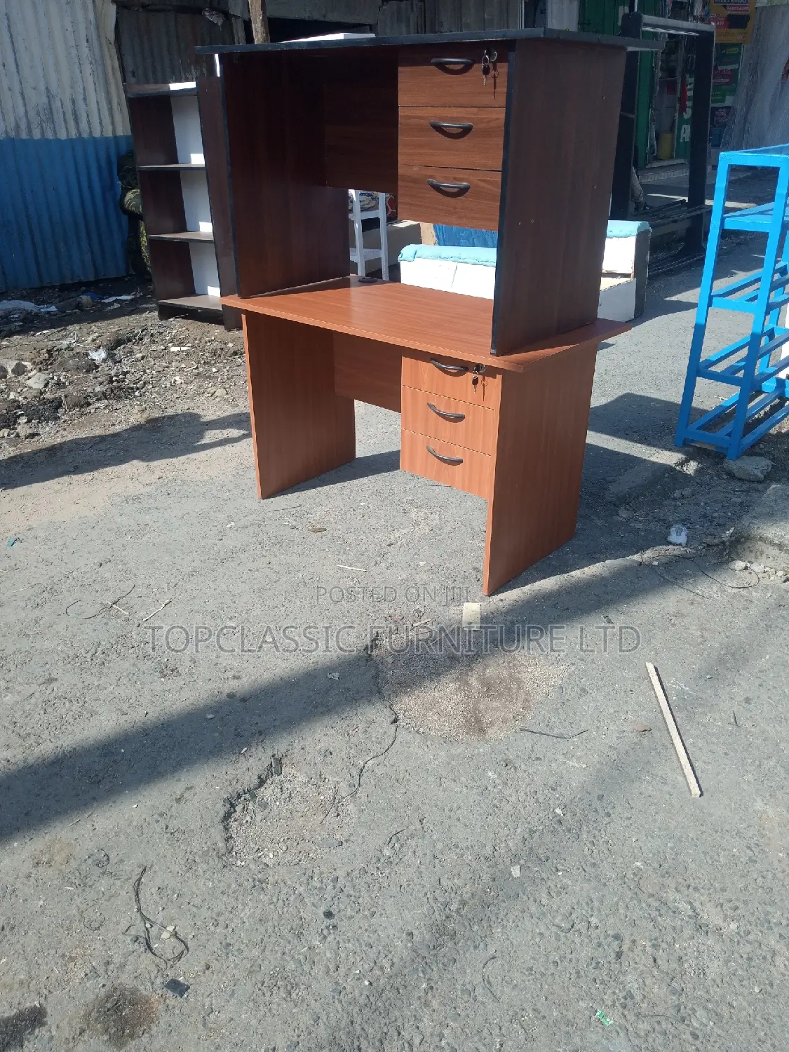 Office Desk
