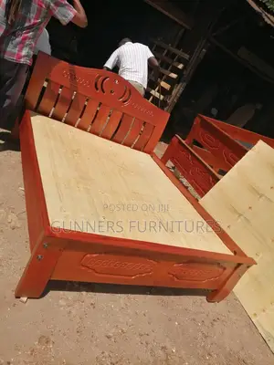 Mahogany Beds 5*6 Feets